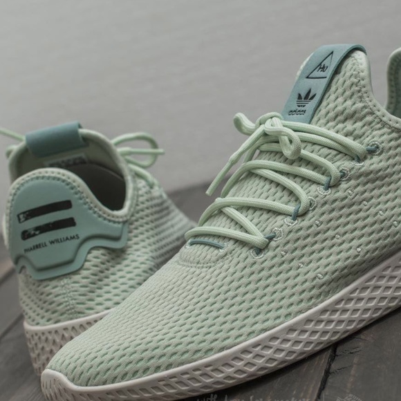 pharell william shoes